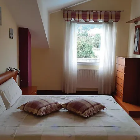 Atico 100m Con Terraza Y Piscina * Кастро-Урдиалес